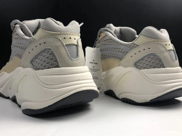 Cream 700 Cream V2 Adidas Yeezy GY7924 Boost 0727